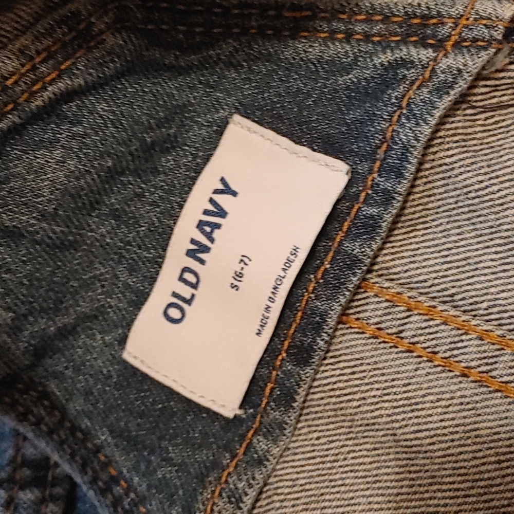 Distressed Short Overalls - Picture 5 of 5